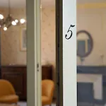 Au Chapitre Bed & Breakfast