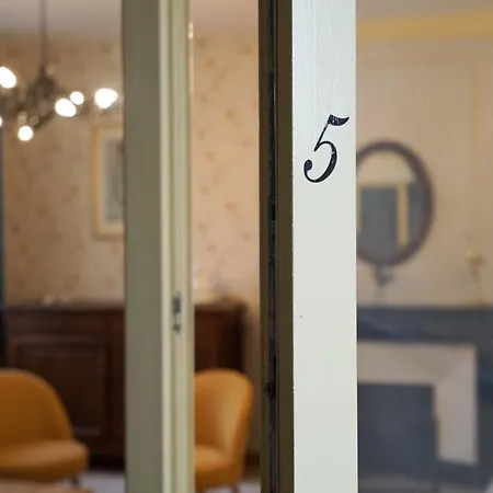 Au Chapitre Bed & Breakfast