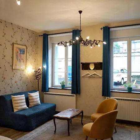 Au Chapitre 3* Rozoy-sur-Serre