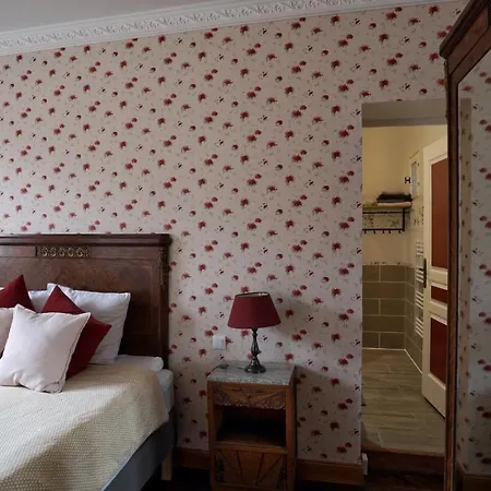 Au Chapitre Bed & Breakfast Rozoy-sur-Serre