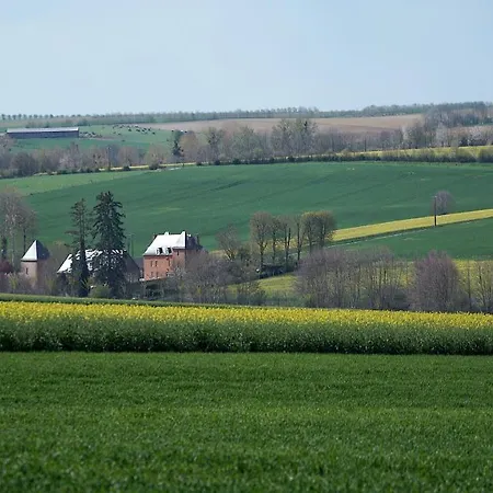 Au Chapitre 3* Rozoy-sur-Serre