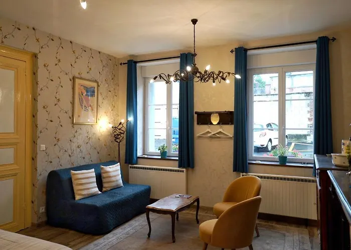 Au Chapitre 3* Rozoy-sur-Serre