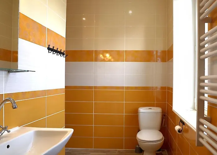 Bed & Breakfast Au Chapitre 3*